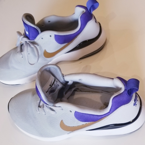 Nike Air Max Siren Like New! - Picture 7 of 10